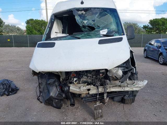 W1Y40CHY1MT060785 Mercedes-Benz Sprinter 2500 High Roof I4