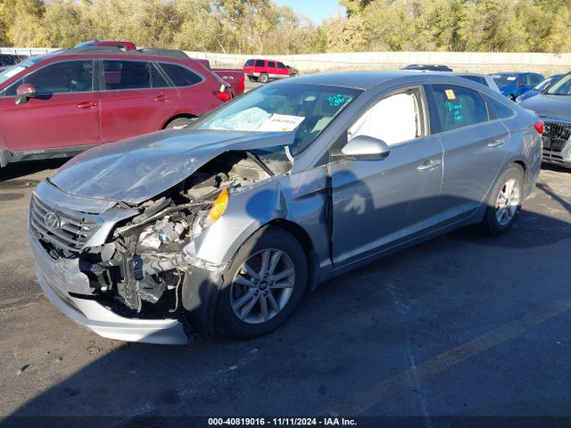 Hyundai SONATA SE 2015 5NPE24AF9FH182108 Image 2