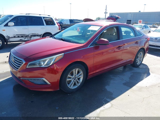 Hyundai SONATA SE 2015 5NPE24AF4FH223423 Image 2