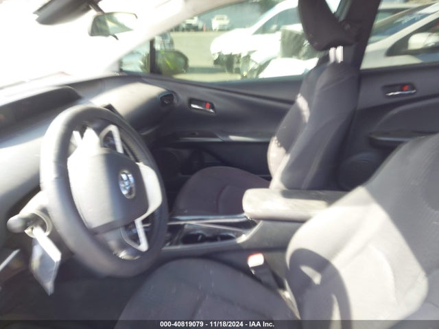 JTDKARFU5J3064085 Toyota Prius Three