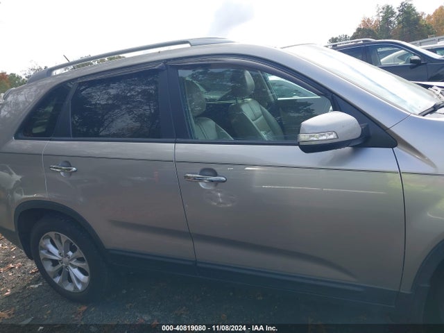 5XYKU4A77FG633842 KIA Sorento Ex V6