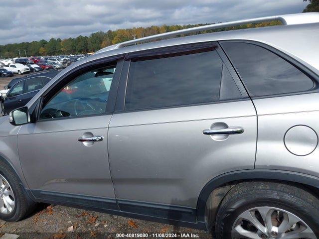 5XYKU4A77FG633842 KIA Sorento Ex V6
