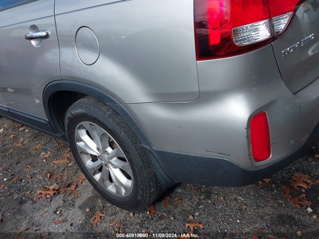 5XYKU4A77FG633842 KIA Sorento Ex V6