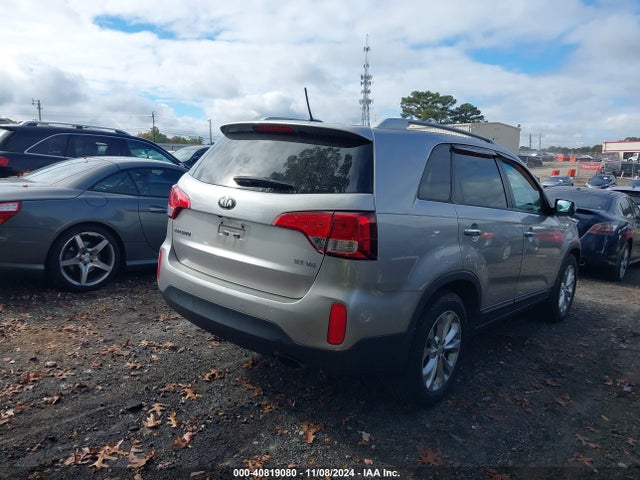 5XYKU4A77FG633842 KIA Sorento Ex V6