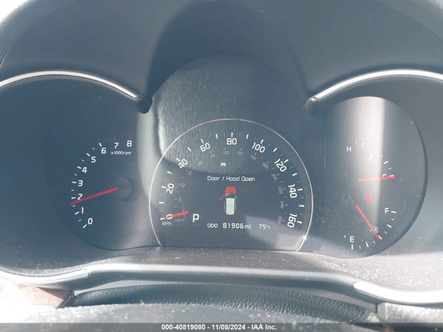 5XYKU4A77FG633842 KIA Sorento Ex V6