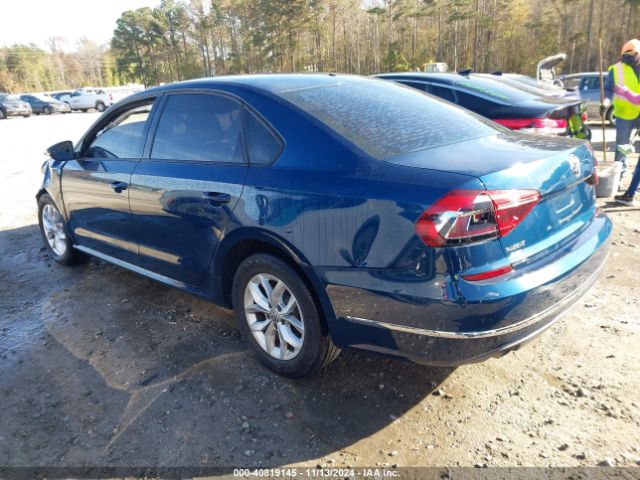 1VWAA7A35JC033219 Volkswagen Passat 2.0t R-line/2.0t S