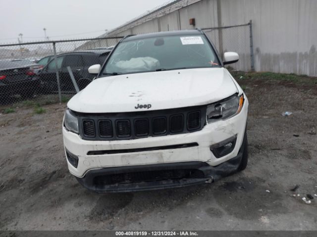 3C4NJCBBXKT692759 Jeep Compass Altitude Fwd