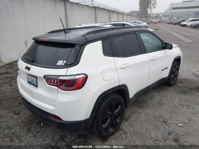 3C4NJCBBXKT692759 Jeep Compass Altitude Fwd