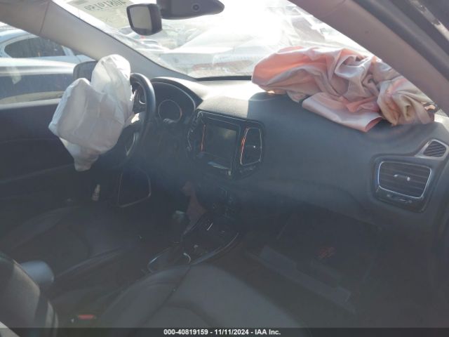 3C4NJCBBXKT692759 Jeep Compass Altitude Fwd