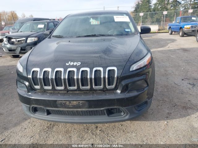 1C4PJLAB8GW107284 Jeep Cherokee Sport