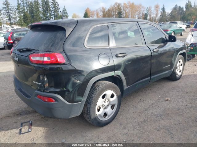 1C4PJLAB8GW107284 Jeep Cherokee Sport
