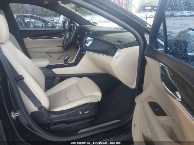 1GYKNARS2KZ107421 Cadillac Xt5 Standard