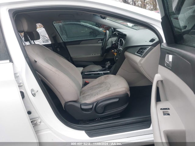 Hyundai SONATA SE 2016 5NPE24AF2GH300341 Image 5