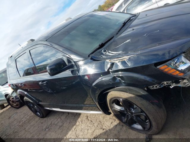 3C4PDCGB8KT773865 Dodge Journey Crossroad
