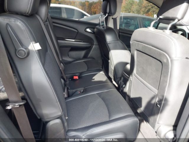3C4PDCGB8KT773865 Dodge Journey Crossroad