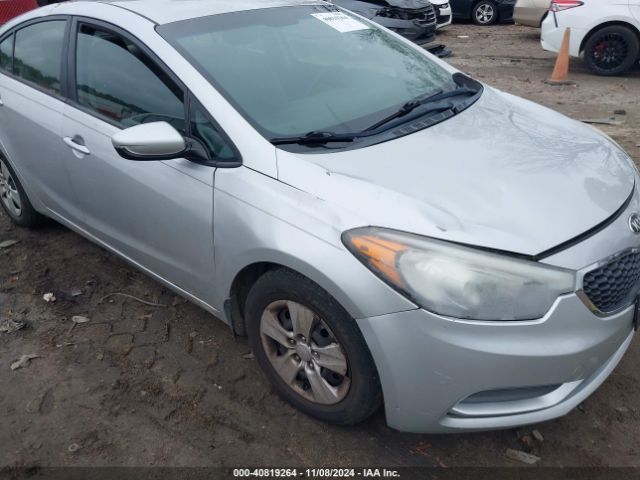 KNAFK4A67G5515814 KIA FORTE LX