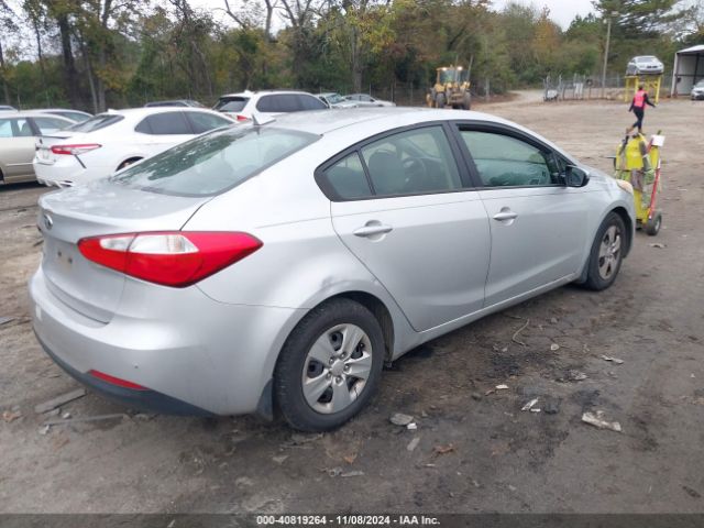 KNAFK4A67G5515814 KIA FORTE LX