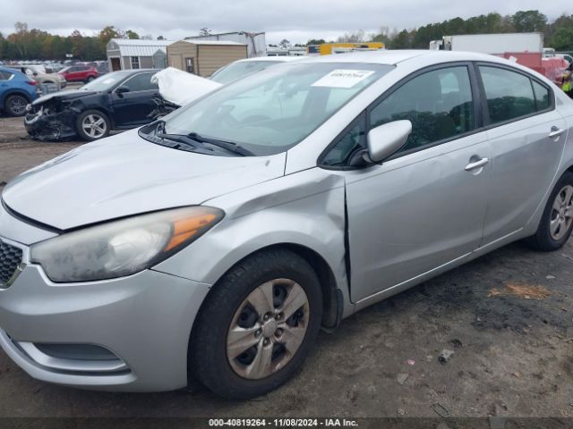KNAFK4A67G5515814 KIA FORTE LX