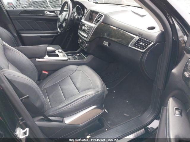 4JGDF7DE4GA678863 Mercedes-Benz Gl 550 4matic