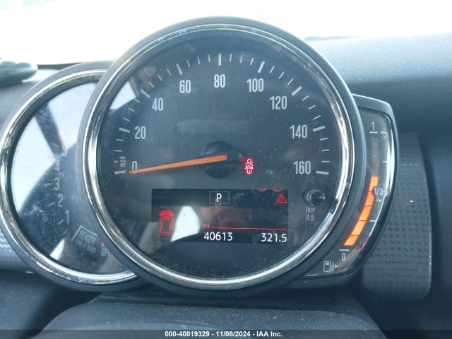 2018 MINI HARDTOP WMWXU1C5XJ2F79259 Photo 6