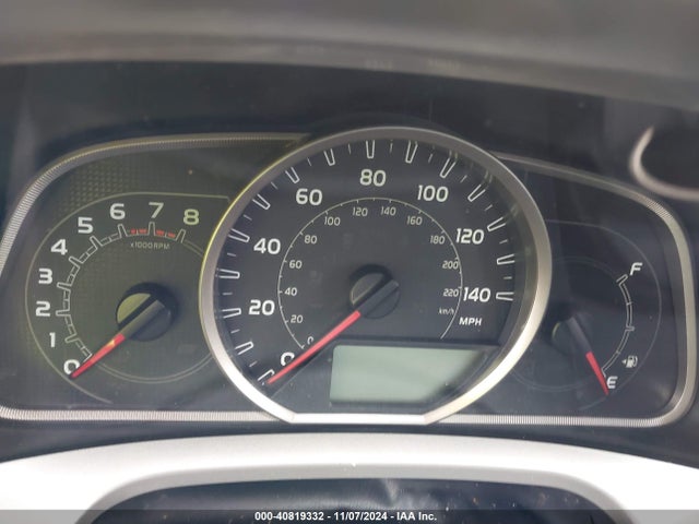 Toyota RAV4 LE 2014 JTMBFREV1EJ002034 Image 7