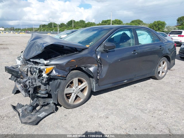 Toyota CAMRY SE 2014 4T1BF1FK9EU349773 Image 2