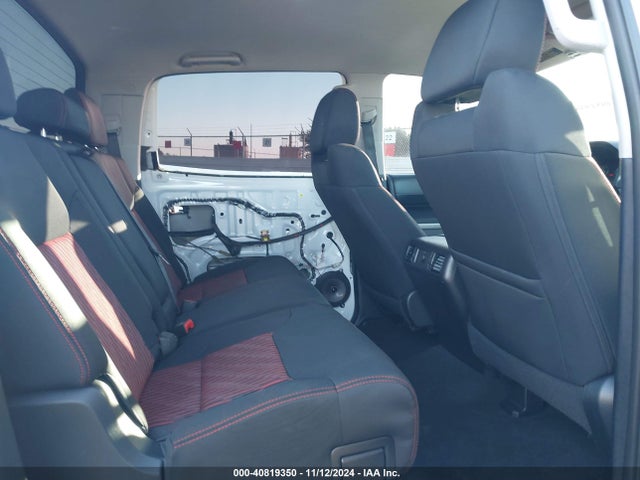 5TFDY5F14FX445865 Toyota Tundra Trd Pro 5.7l V8