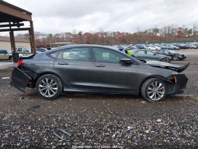 1C3CCCBB0FN675979 Chrysler 200 S
