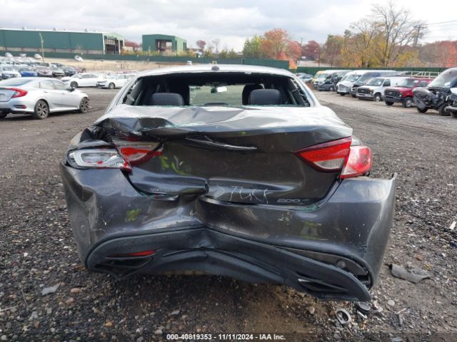 1C3CCCBB0FN675979 Chrysler 200 S