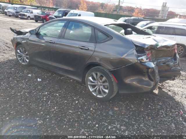 1C3CCCBB0FN675979 Chrysler 200 S