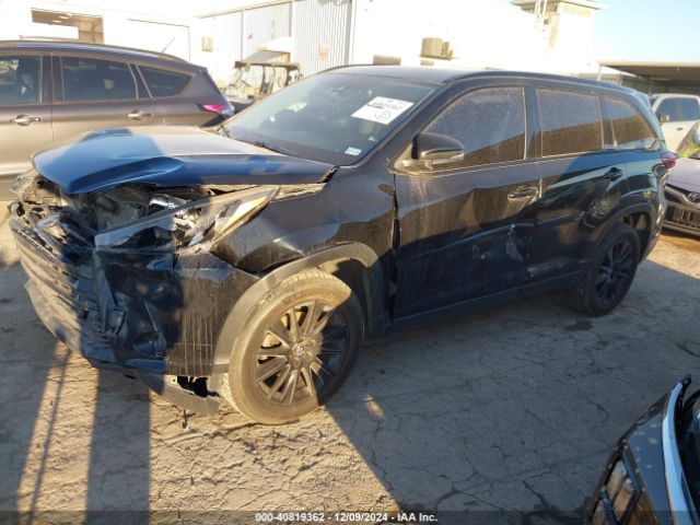 5TDKZRFH9KS327674 Toyota Highlander Se