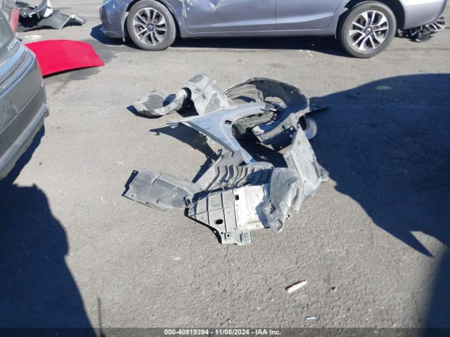 JTJBJRBZ4K2098170 Lexus NX 300H
