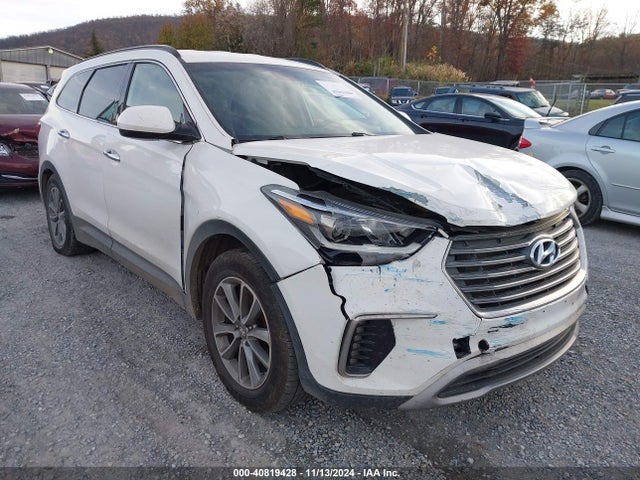 KM8SMDHF8HU201156 Hyundai Santa Fe Se