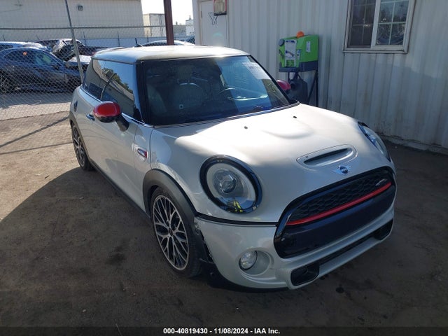 2015 MINI HARDTOP WMWXP7C50F2A35290 Photo 0