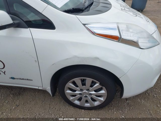 1N4AZ0CPXGC311923 Nissan LEAF S