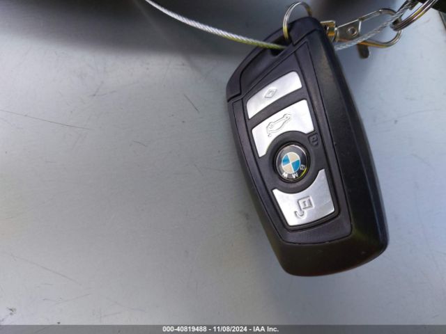 2016 BMW 330E WBA8E1C58GK479684 Photo 10