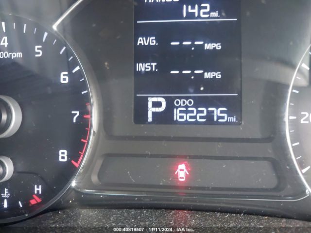 KNAFX4A67G5527110 KIA FORTE LX