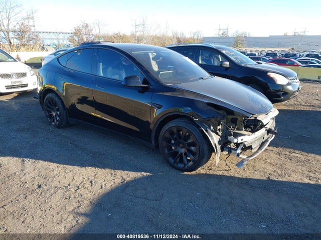 2021 TESLA MODEL Y 5YJYGDEE5MF180707 Photo 0