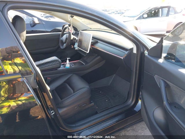 2021 TESLA MODEL Y 5YJYGDEE5MF180707 Photo 4