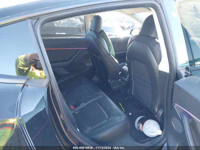 2021 TESLA MODEL Y 5YJYGDEE5MF180707 Photo 7