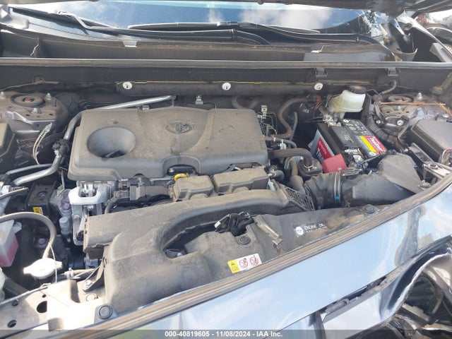 Toyota RAV4 LE 2019 JTMK1RFV0KJ012787 Image 10