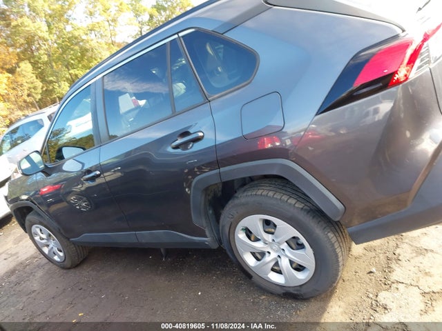 Toyota RAV4 LE 2019 JTMK1RFV0KJ012787 Image 14