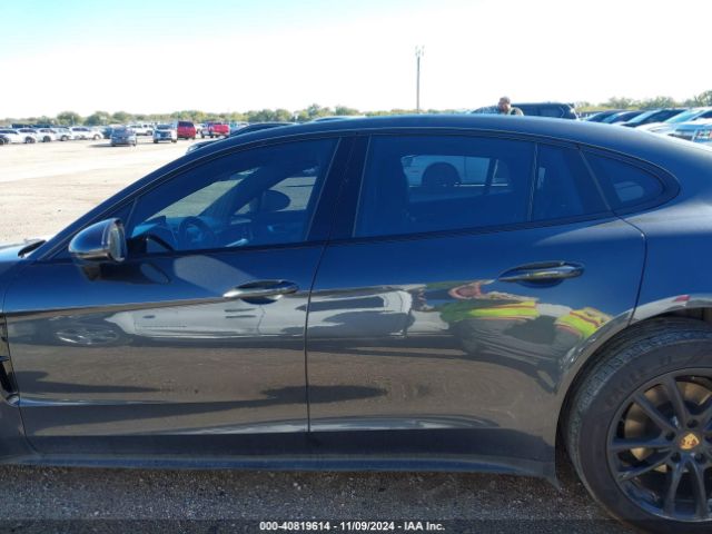 WP0AA2A73JL101073 Porsche PANAMERA 4
