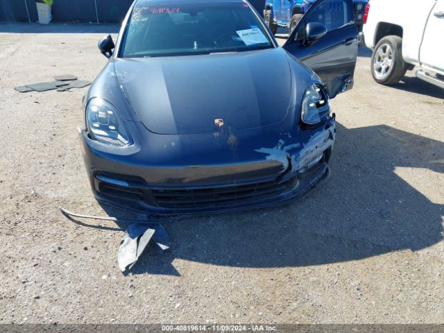 WP0AA2A73JL101073 Porsche PANAMERA 4
