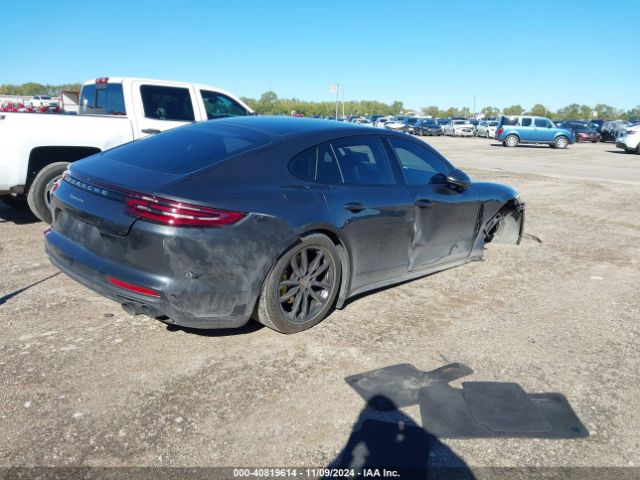 WP0AA2A73JL101073 Porsche PANAMERA 4