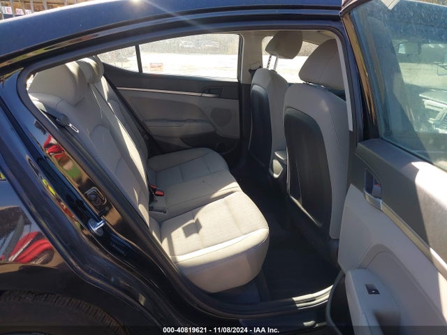 Hyundai ELANTRA SE 2018 5NPD74LF4JH334346 Image 8