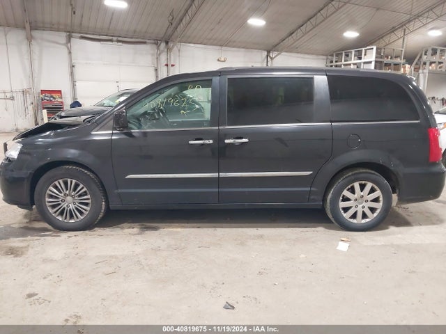 2C4RC1BG6FR562515 Chrysler Town & Country Touring
