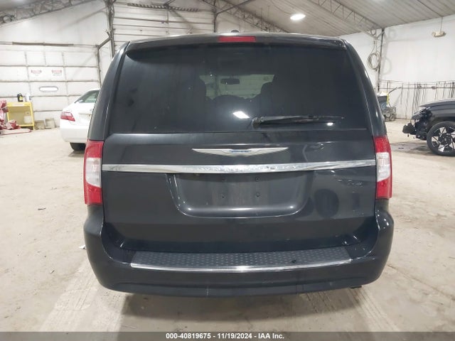 2C4RC1BG6FR562515 Chrysler Town & Country Touring