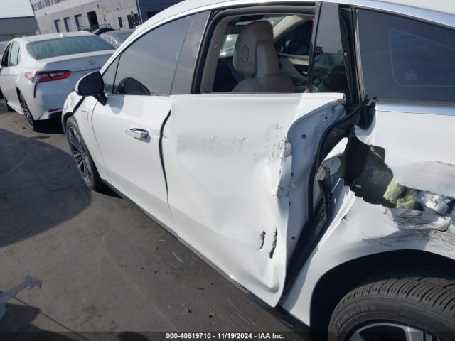 W1KCG2DB0NA017548 Mercedes-Benz EQS 450+