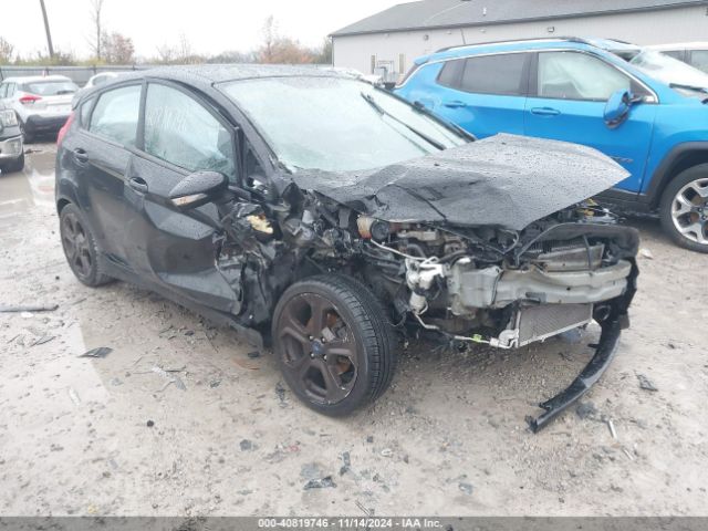 Ford FIESTA ST 2017 3FADP4GX7HM104605 Image 1